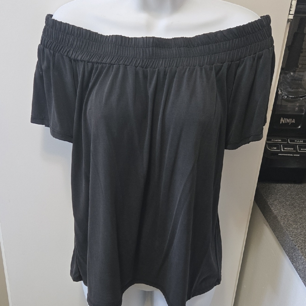 Harlowe & Graham Off-Shoulder Charcoal Blouse